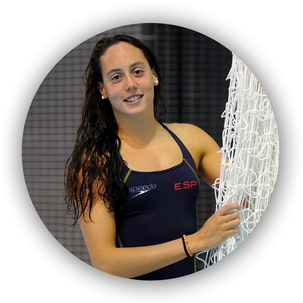 Meritxell Mas artistic swimming coach offlimits camps
