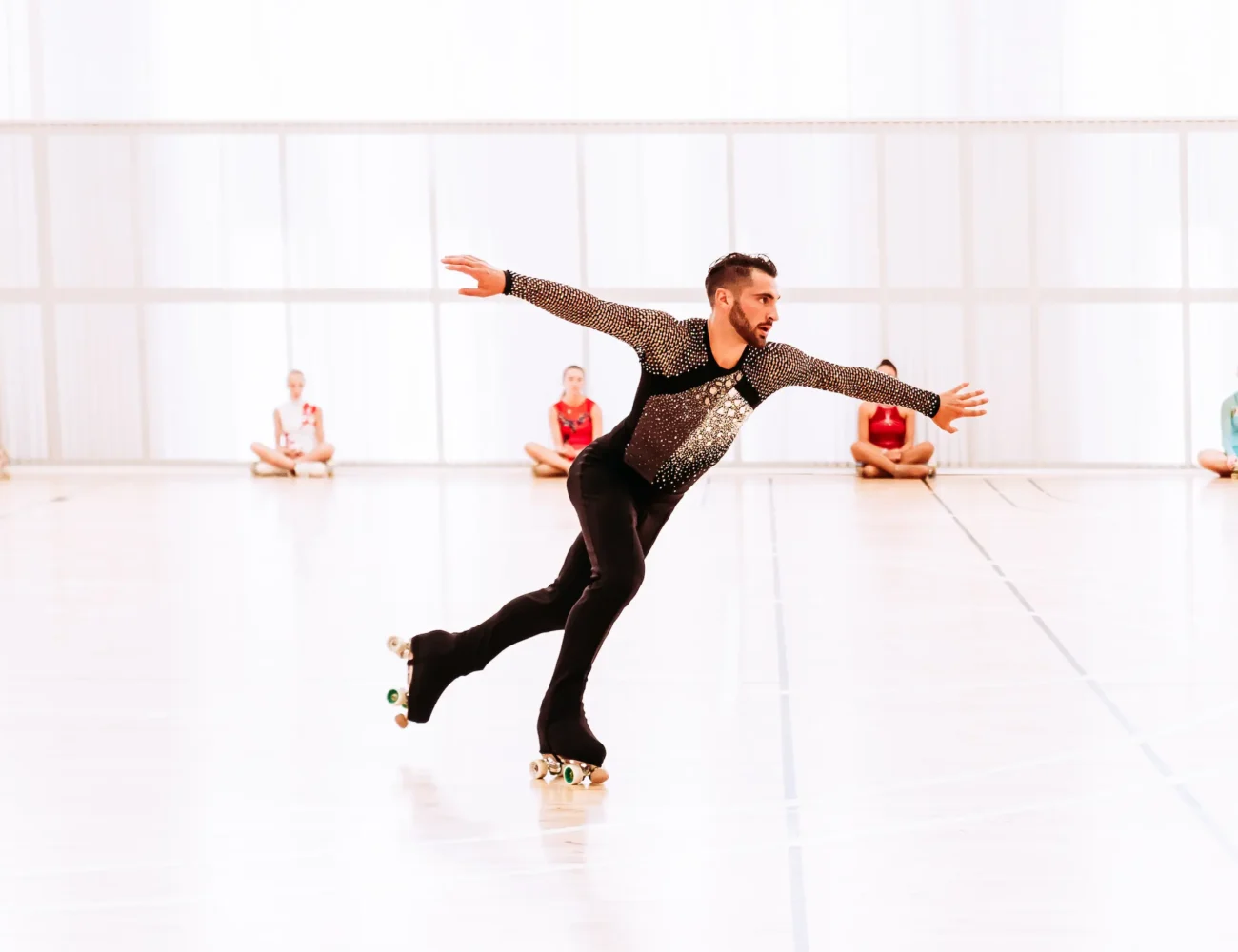 artistic-roller-skating-camp-barcelona-christmas-male-performance